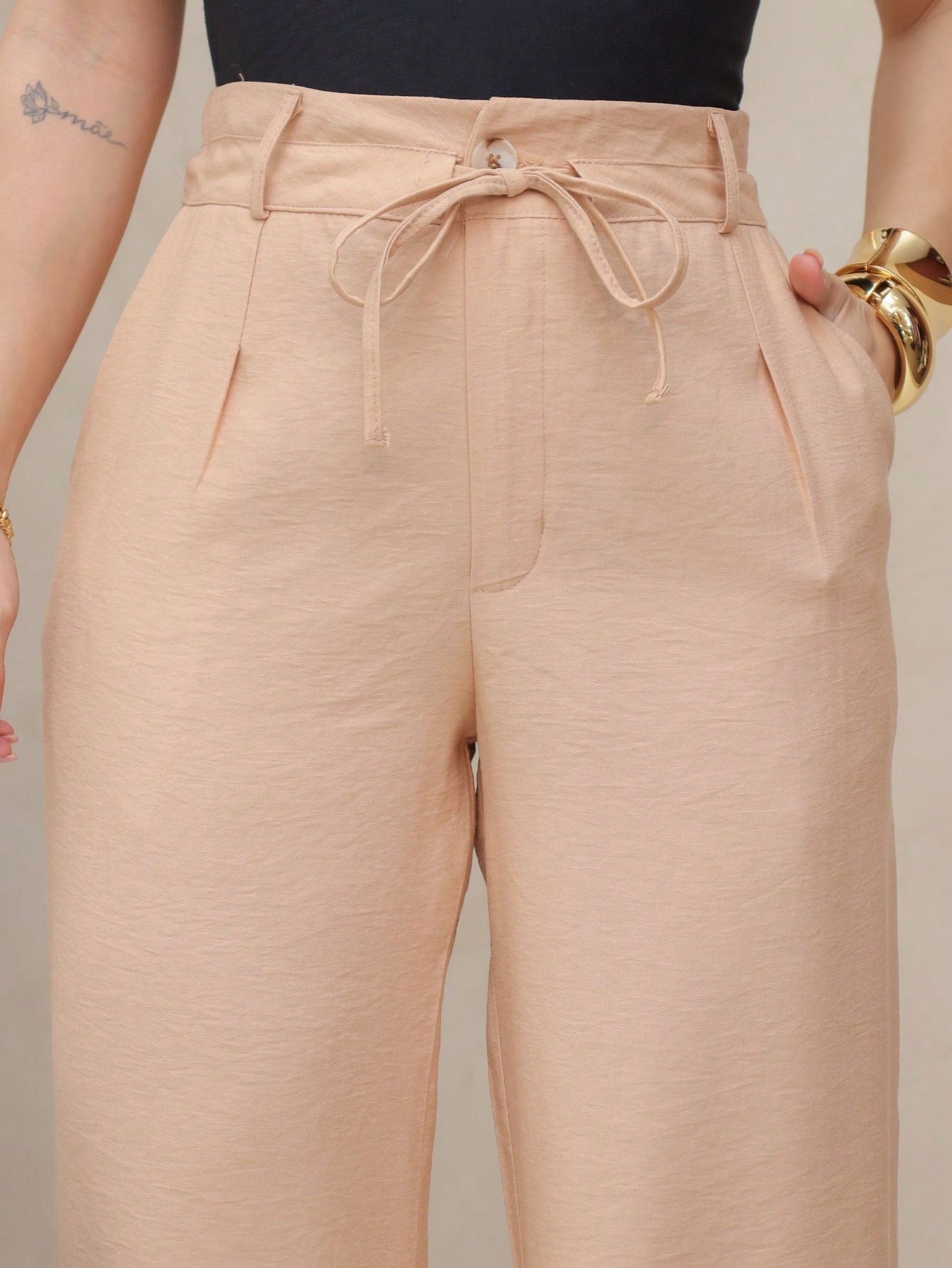 Calça feminina casual de cintura alta, lisa, com amarração reta e cinto ajustável na cintura, calça feminina larga e moderna, adequada para uso diário de outono e inverno, escritório e reuniões familiares (as calças não são elásticas)