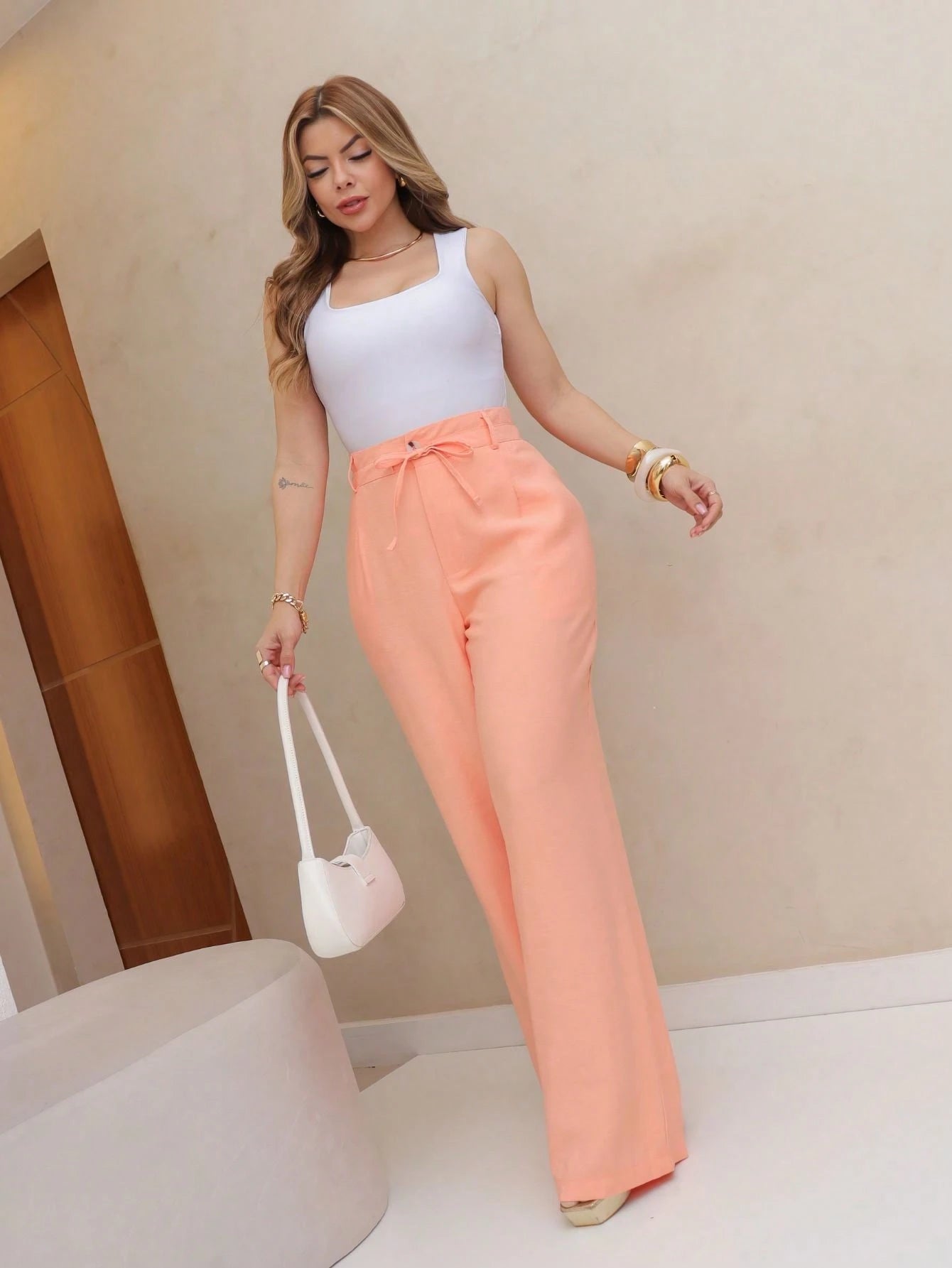 Calça feminina casual de cintura alta, lisa, com amarração reta e cinto ajustável na cintura, calça feminina larga e moderna, adequada para uso diário de outono e inverno, escritório e reuniões familiares (as calças não são elásticas)