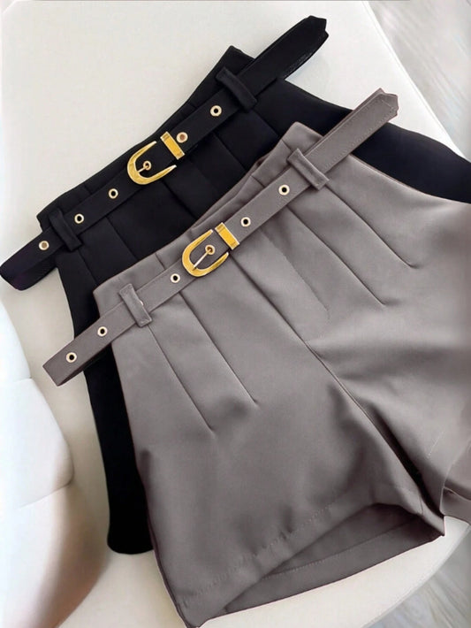 Short Alfaiataria Feminino Com Bolso e Cinto Forrado Cintura Alta